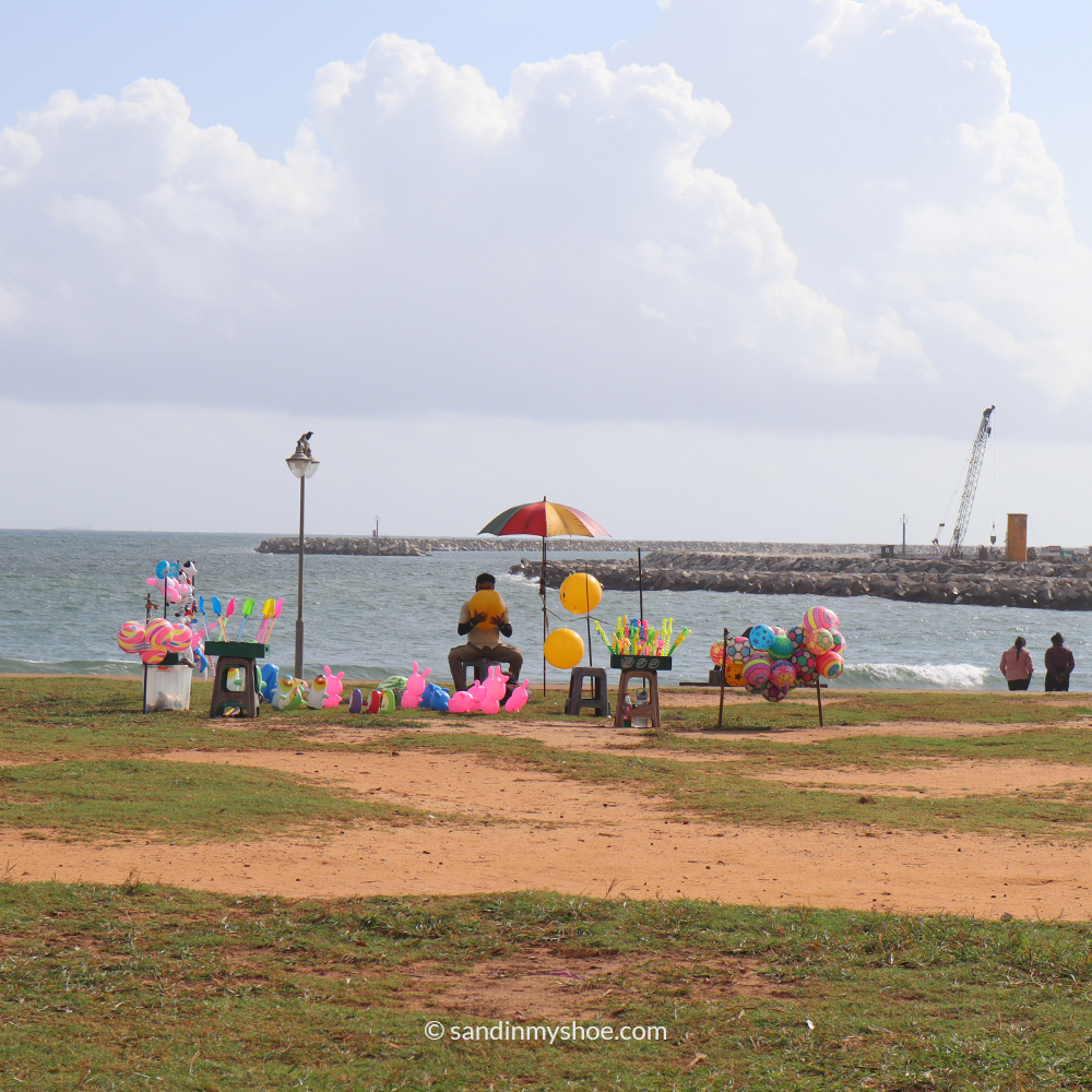 Balloon vendor at Galle Face in Colombo
