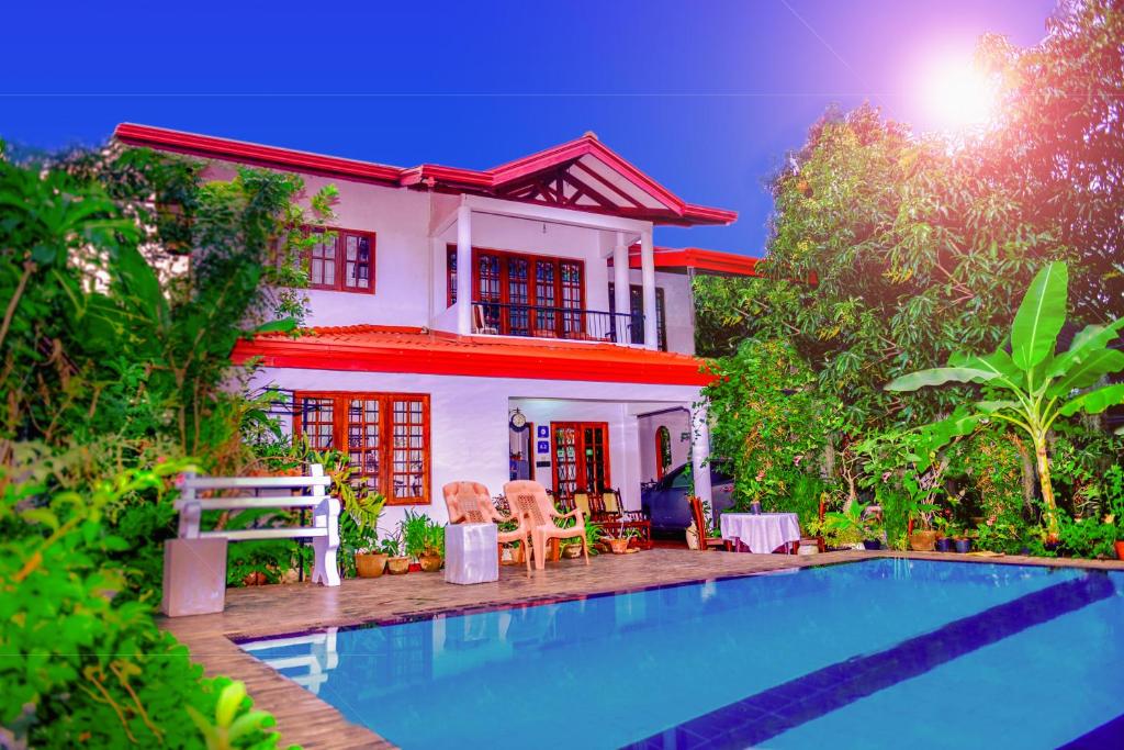 Great value for price hotel in Anuradhapura, Sri Lanka. Great for any travel budgets.