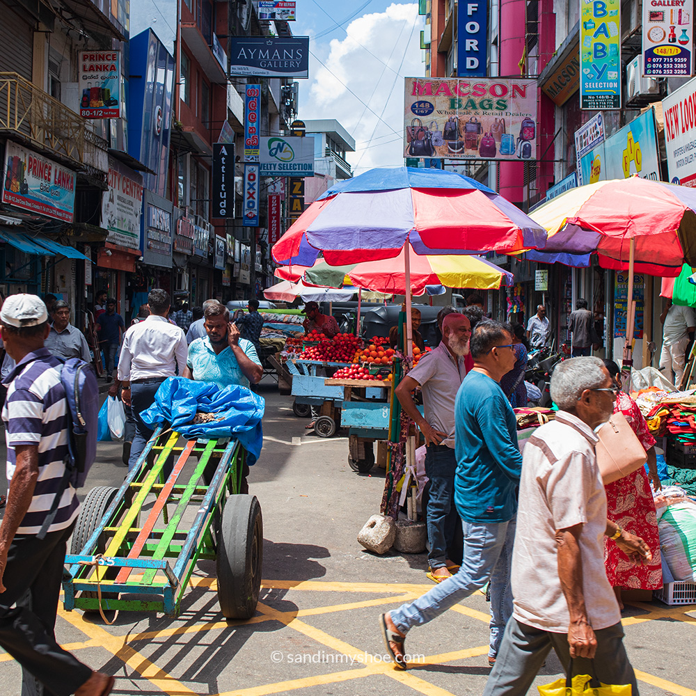 Pettah market busy with vendors and buyers
