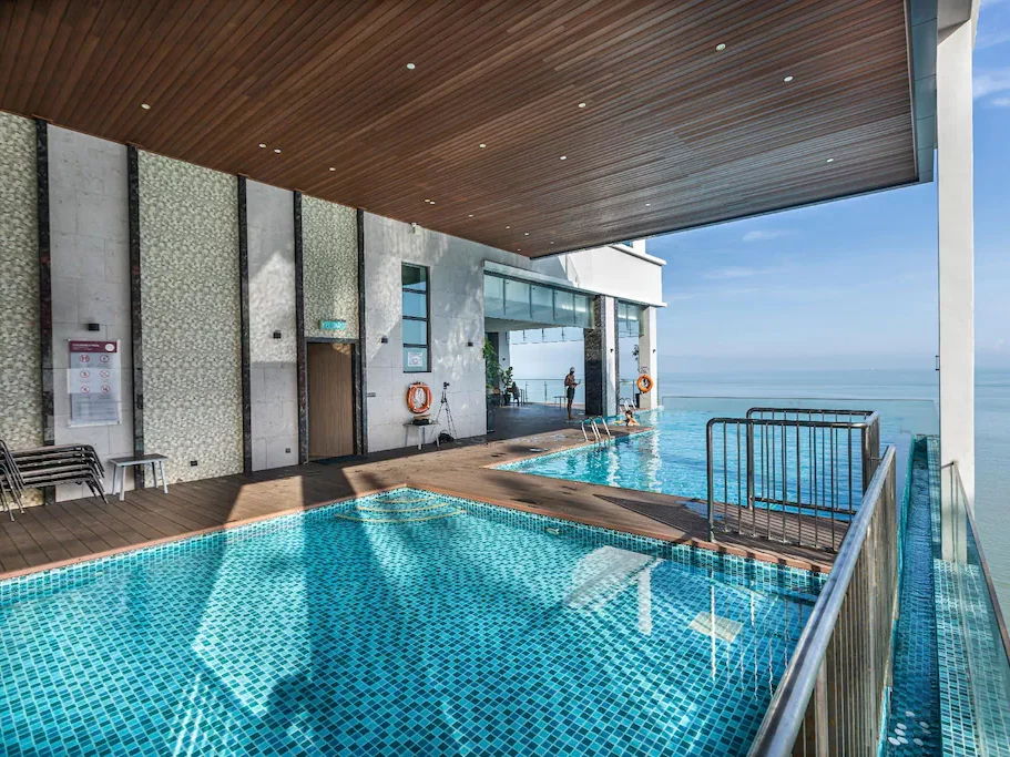 Rooftop pool at Hompton by the Beach Penang overlooking the ocean.