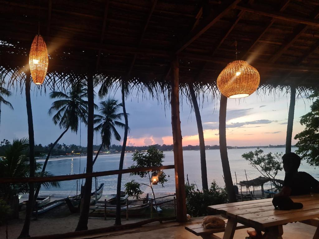 Beautiful sunsets with a view right from the ocean vibes accommodation.