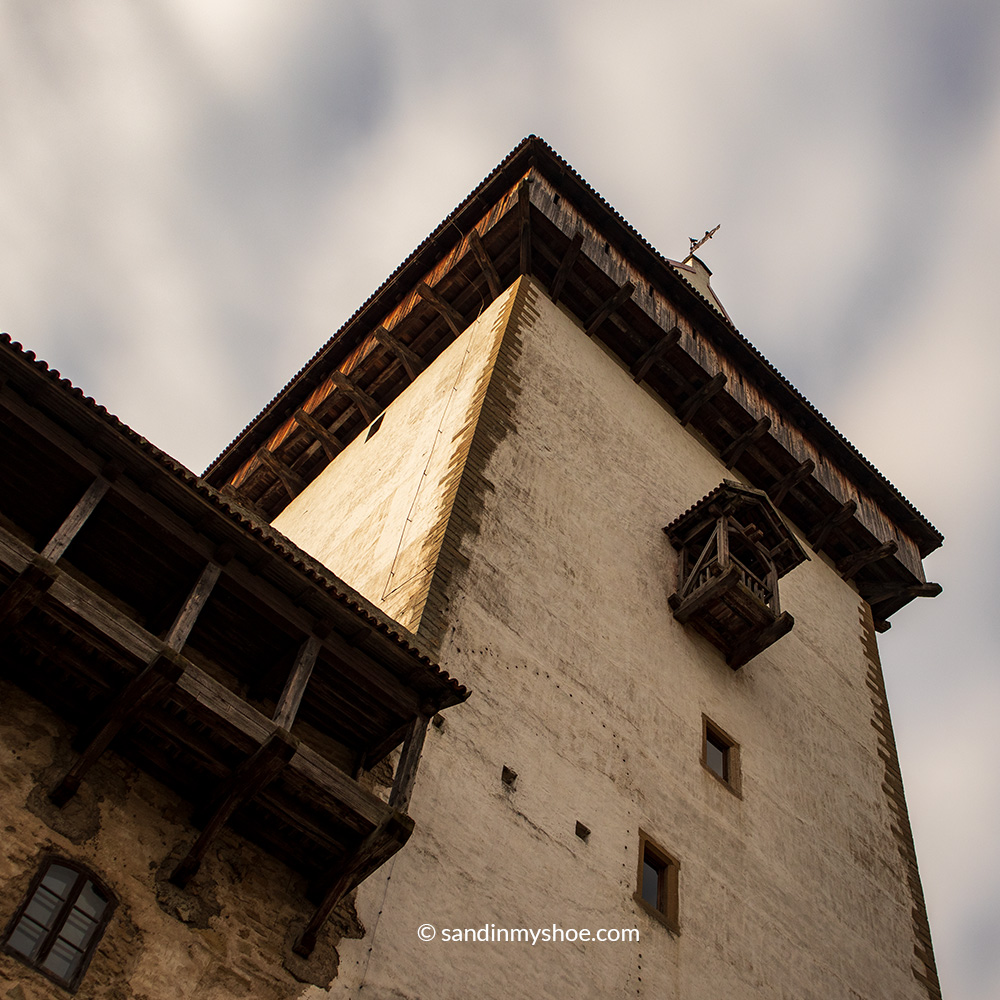 The main tower of Narva Castle is original.